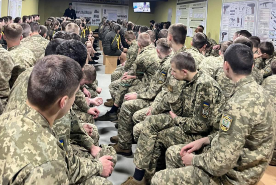 Профорієнтаційна зустріч з ліцеїстами: курсант Нікіта Лозовицький - про досвід навчання та власний шлях до академії