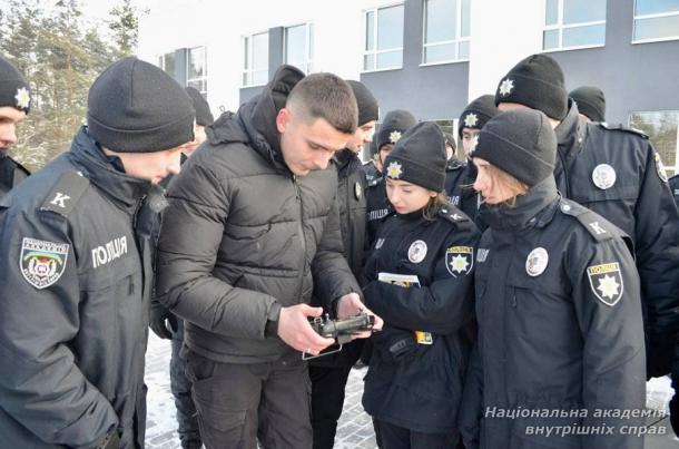 Управління авіації та поліції на воді організувало фаховий семінар